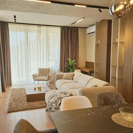 Waterfront Infinity 8 * Belgrade